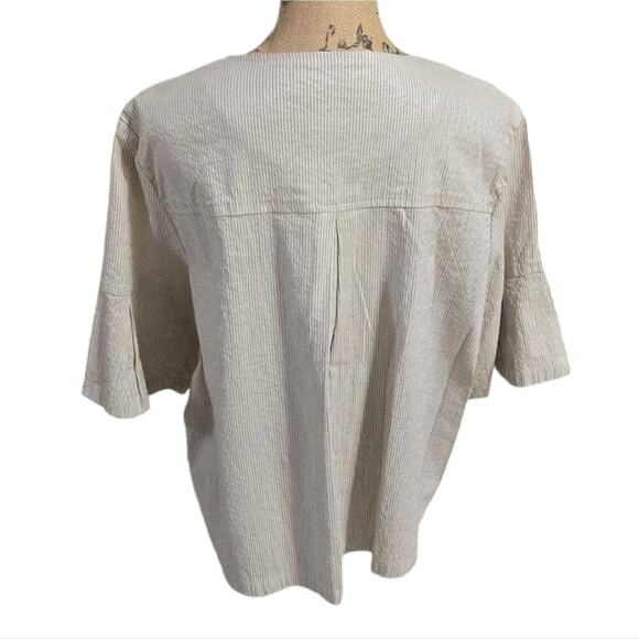 Live A Little LAL Tan and White Pleated Cropped Jacket Plus Size 1X - Picture 3 of 7